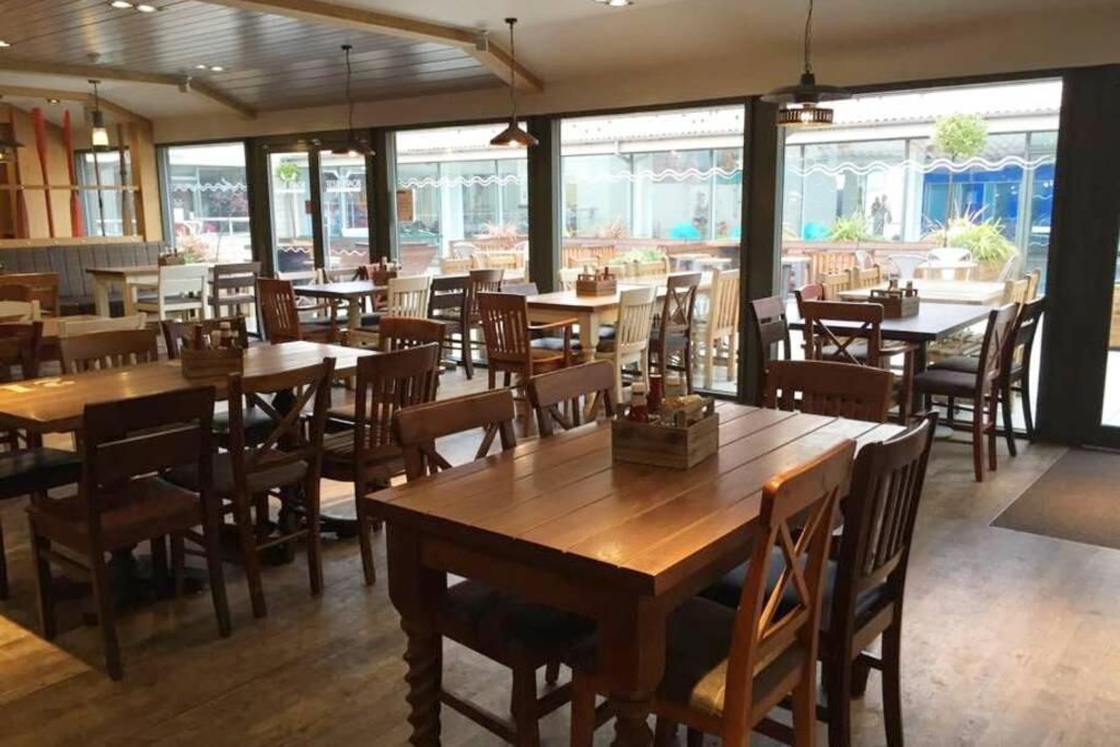 Edinburgh - Seton Sands-Salsa Caravan-Pet Friendly Port Seton Экстерьер фото